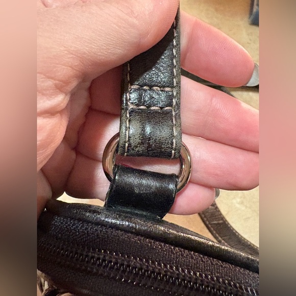 Vintage Fossil Embossed Crocodile Leather Crossbody Bag! - Picture 12 of 13